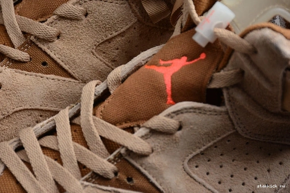 “British Travis 6 x Air Khaki” DH0690-200 DH0690-200 Jordan Scott 0413